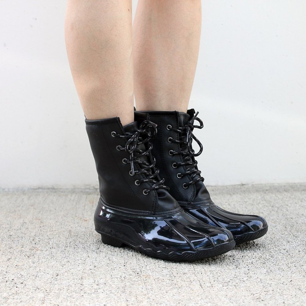 Granada-01 Lace Up Women's Duck Boots
